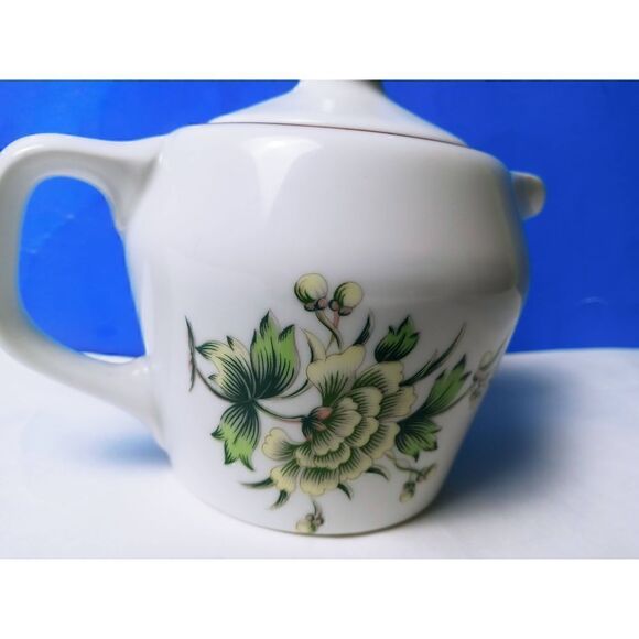 Hollohaza Hungary 1831 Floral Decorative Porcelain Creamer Cup w/Lid 4' - Picture 2 of 6